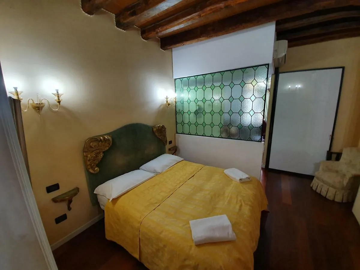 Alloggi Alla Rivetta Venice Guest house